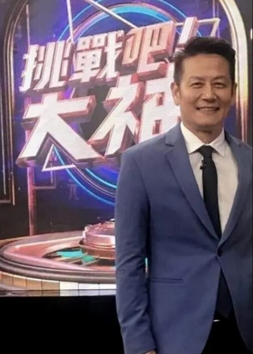 小陈头星选探花新人刚下海做兼职 - 51探花